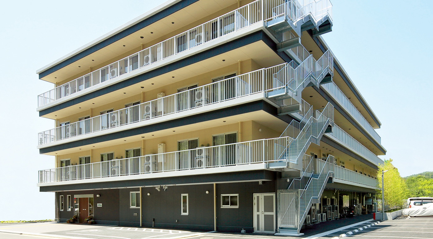 メディカルホームグランダ金沢文庫 外観