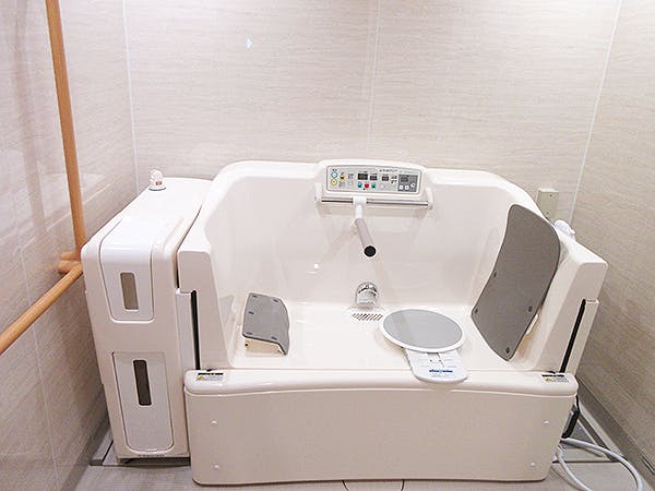 サービス付き高齢者向け住宅まごの手Ⅱ号館 機械浴室