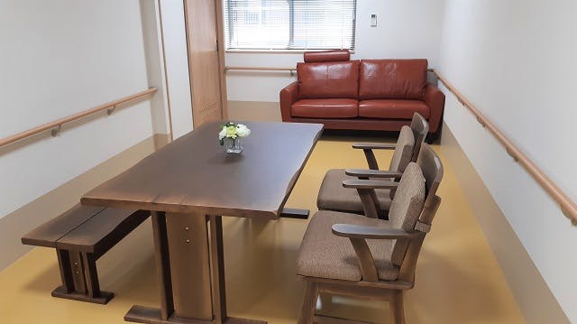 ハピネスリブ服部天神 談話室