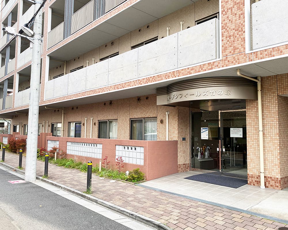 ガーデンフィールズ竹の塚 玄関