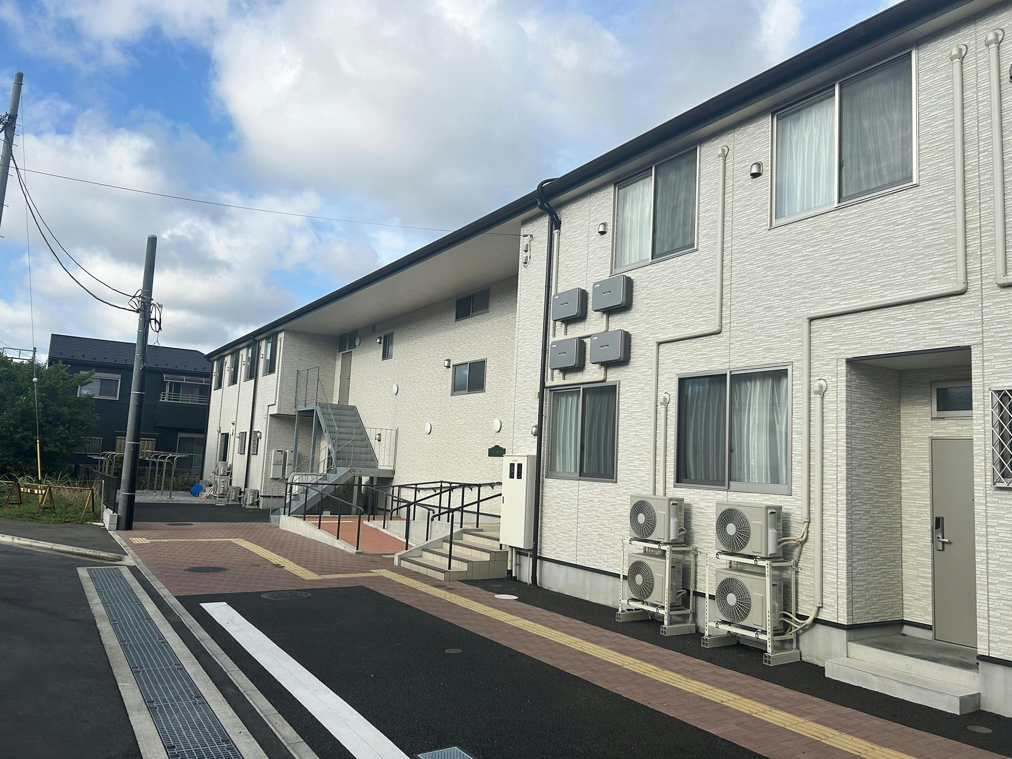 リアン寒川岡田 外観