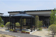 シルバーホームみなみながの 外観・庭園