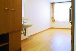 そんぽの家 南与野 居室洗面台