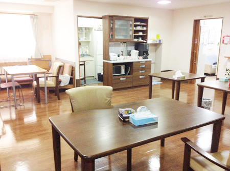 西宮すみれビレッジ キッチンダイニング