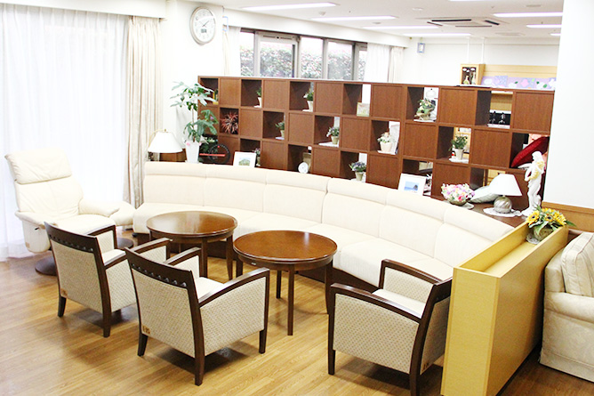 フローレンスケア荻窪 エントランスロビー