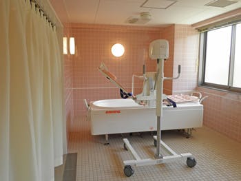 ベストライフ枚方 機械浴室
