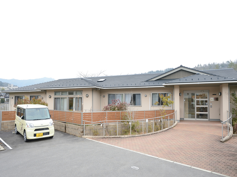 グループホームたのしい家静市 外観