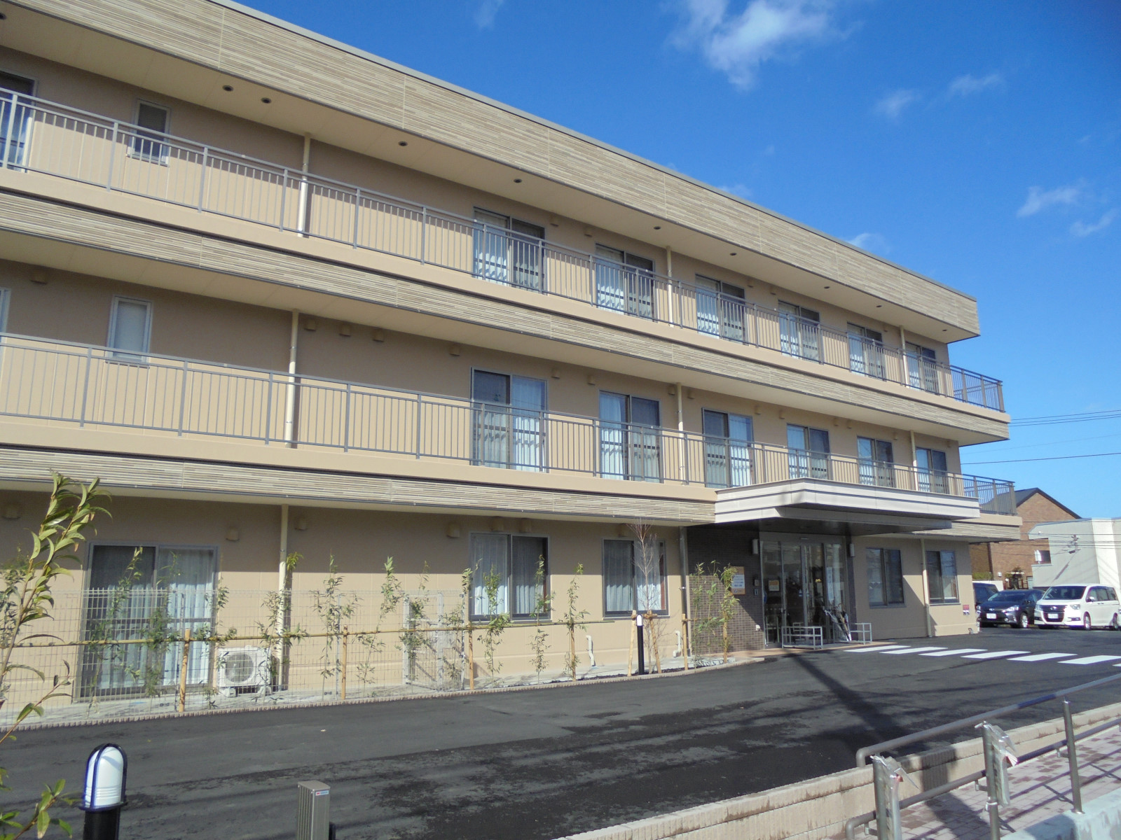 ニチイケアセンター港南台 外観