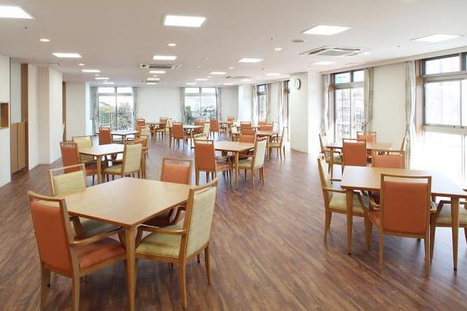 ボンセジュール町田鶴川 1F ダイニングルーム兼機能訓練室