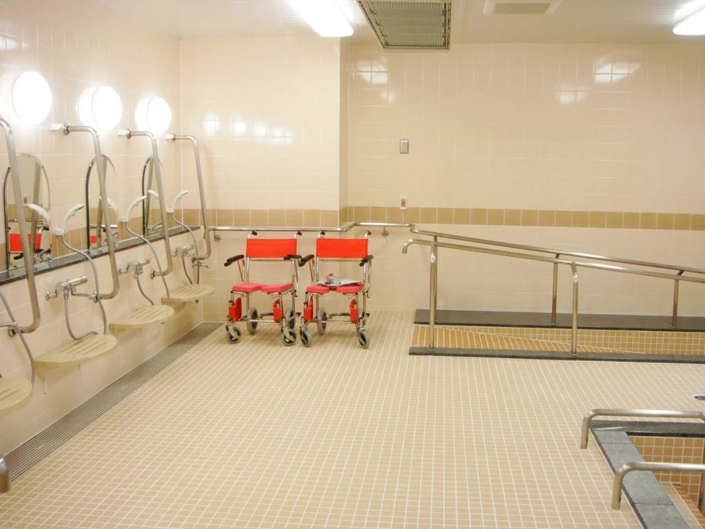 ベストライフ横浜港南 一般浴室