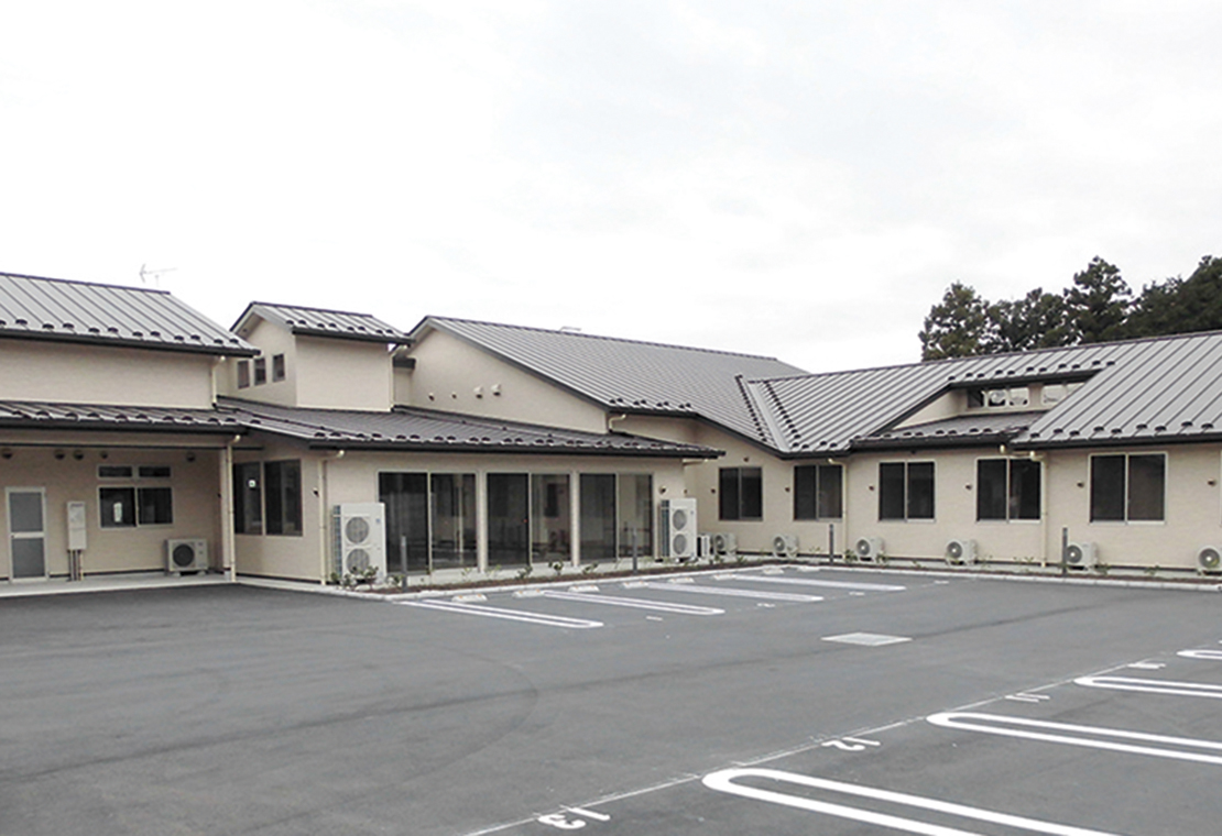 アースケア高崎 芝桜の里 外観