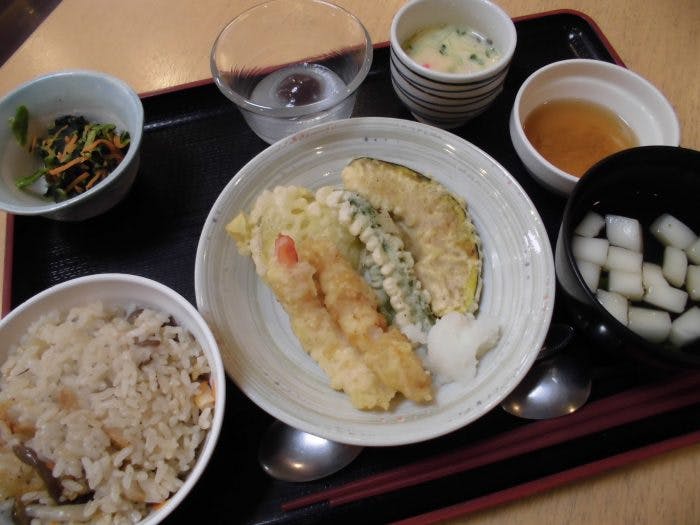 イリーゼ旭川３条通 山菜ごはん御膳