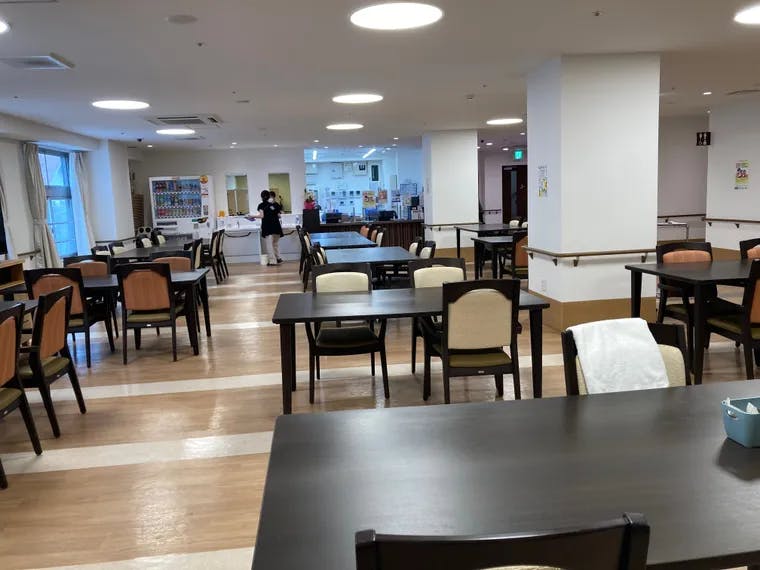 ココファン香椎駅前 食堂