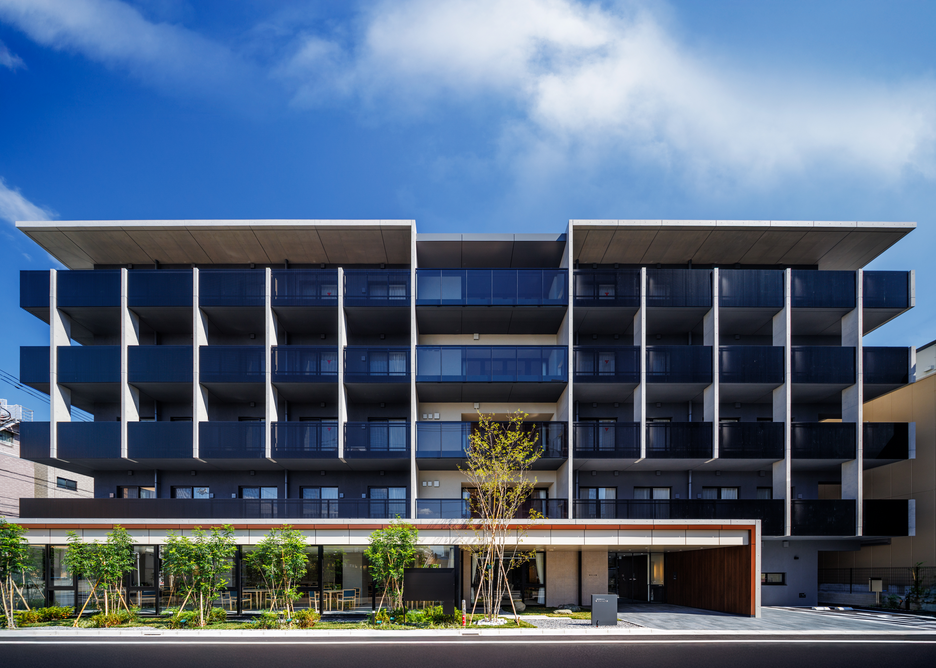 チャーム六郷 外観