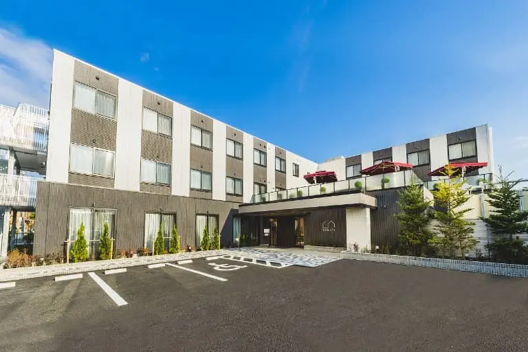 クラーチ・メディーナ千葉 外観