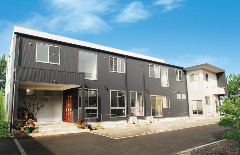 グループホーム花物語あつぎ中央 外観