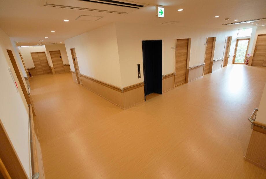 ゆうやけ 廊下