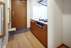 そんぽの家Ｓ淡路駅前 居室玄関