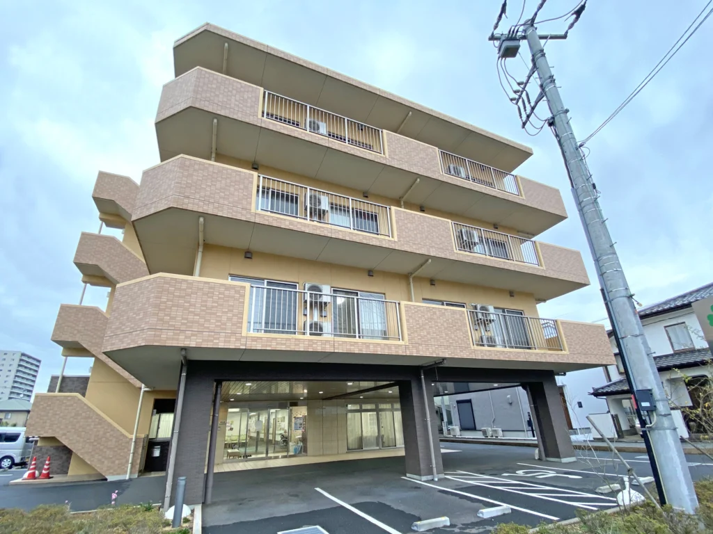 ベストライフ鶴ヶ島 外観