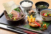 はなことばプラス哲学堂 昼食