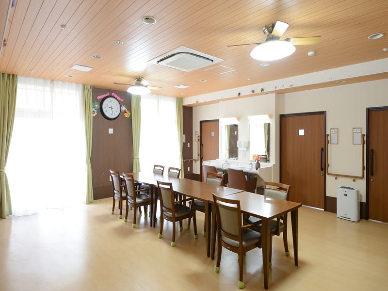 グループホームたのしい家宇奈根 食堂・居間