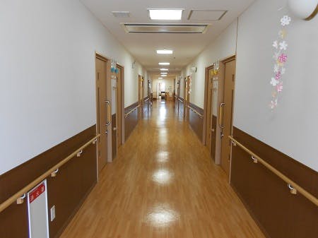 二チイケアセンター小名浜 廊下