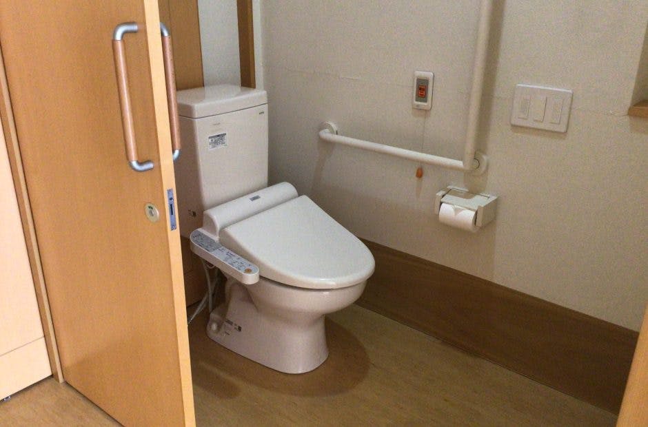 サービス付き高齢者向け住宅むべの里博愛園 居室内トイレ