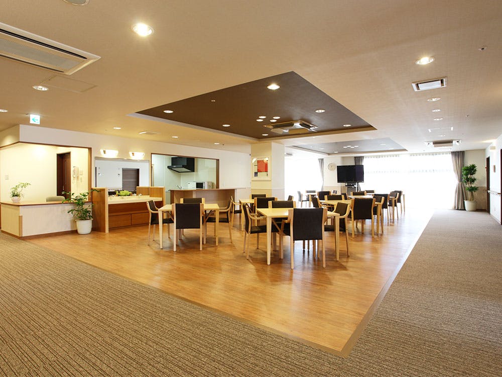 チャームスイート京都桂川 食堂兼機能訓練コーナー