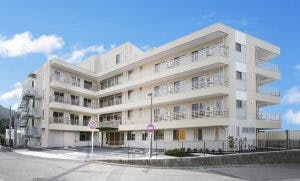 プライムガーデン秦野 外観