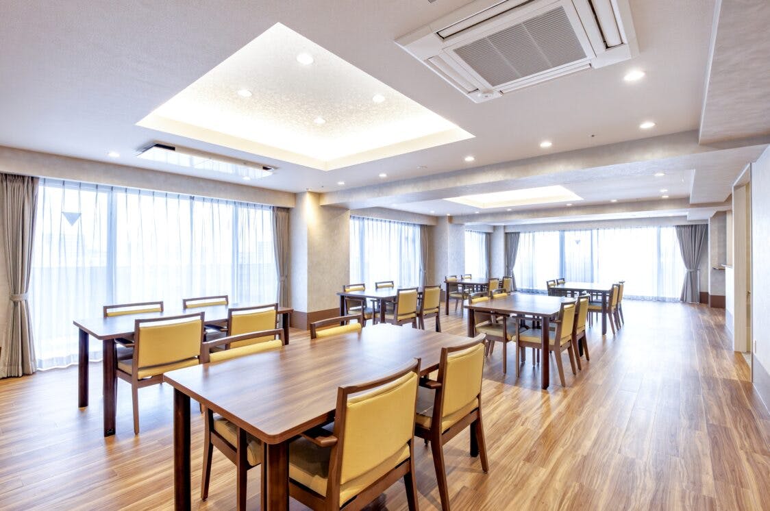 アズハイム足立六町 ダイニング