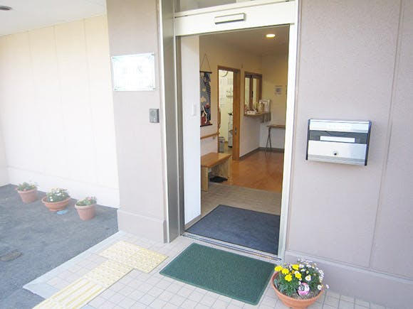 愛の家グループホーム小平上水南 玄関