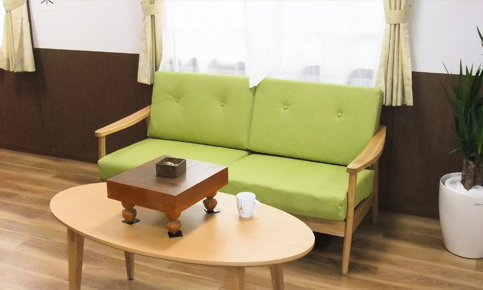 サービス付き高齢者住宅スマイル本荘 共有スペース