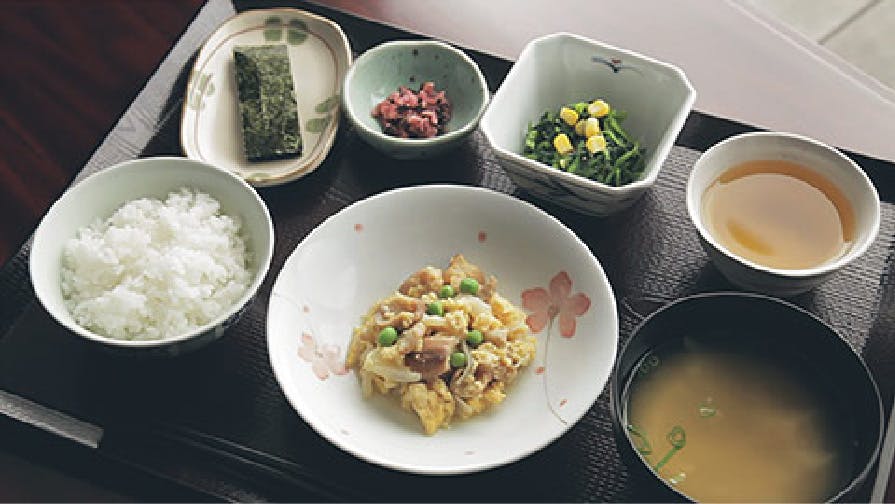 介護付き有料老人ホームメリィハウス八千代 温かい料理
