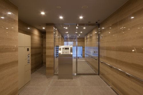 グランドマスト椎名町 風除室