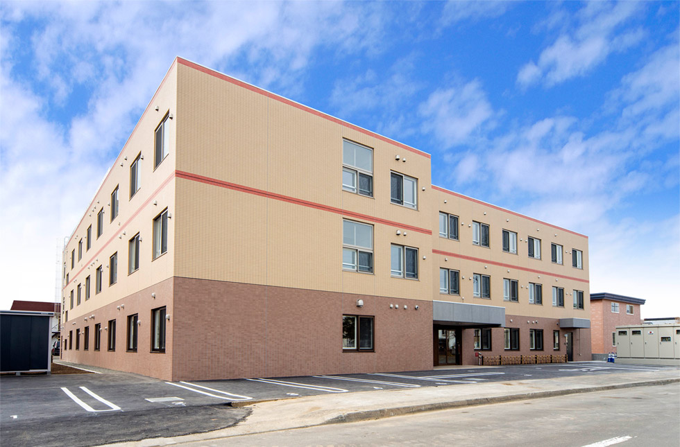 サービス付き高齢者向け住宅かがやき栄町 外観