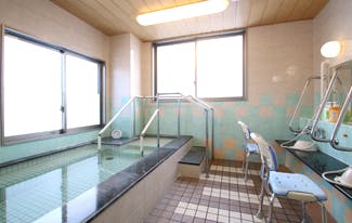 ナーシングホーム松美台 大浴場