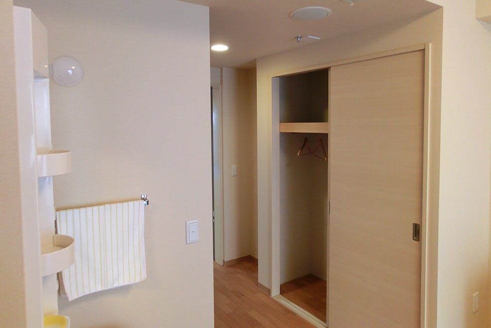 やさしい手ライブガーデン千葉浜野 居室（収納）