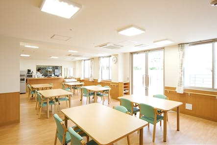 アルタスハイム玉津 ダイニングルーム