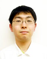 さわやか すずめのみや 生活相談員岩出 靖人