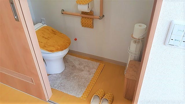 ひなたぼっこ伊丹森本 エントランスホール