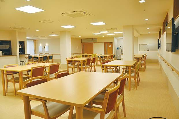 介護付き有料老人ホーム寿寿－ことこと－ 食堂・機能訓練室