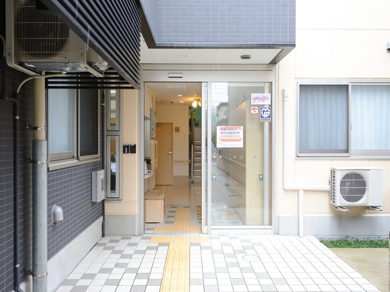 グループホームたのしい家醍醐 エントランス