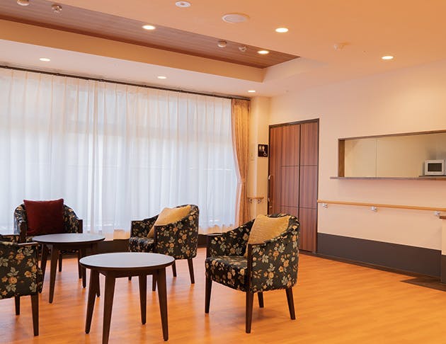 リアンレーヴ鶴巻温泉 リビング