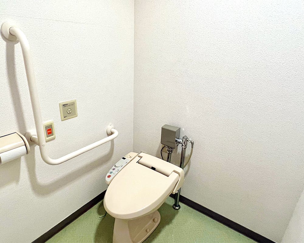 竹の塚明生苑 トイレ