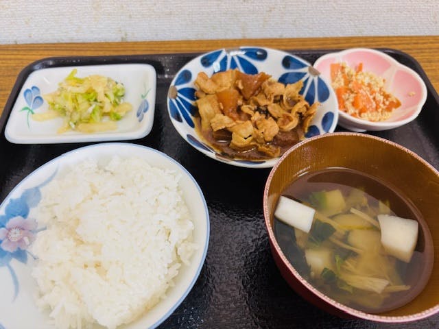 愛の家グループホーム秋田千秋中島町 昼食