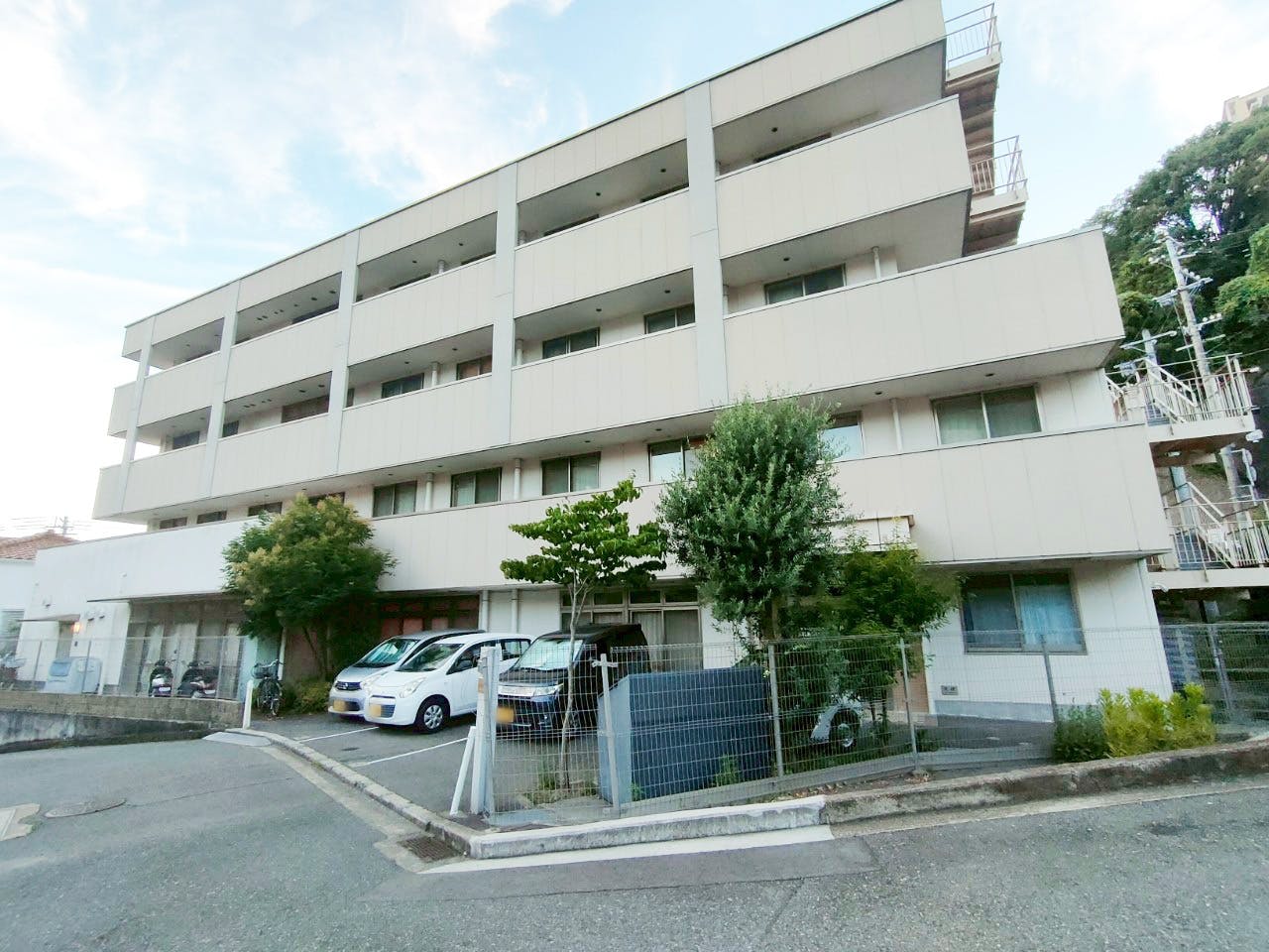 アリビオ塩屋 外観