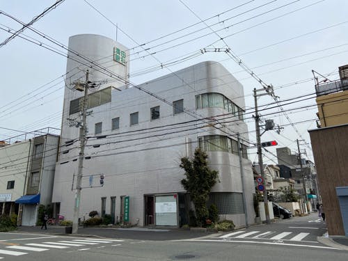 ヴィラ ベルセゾン 満田眼科