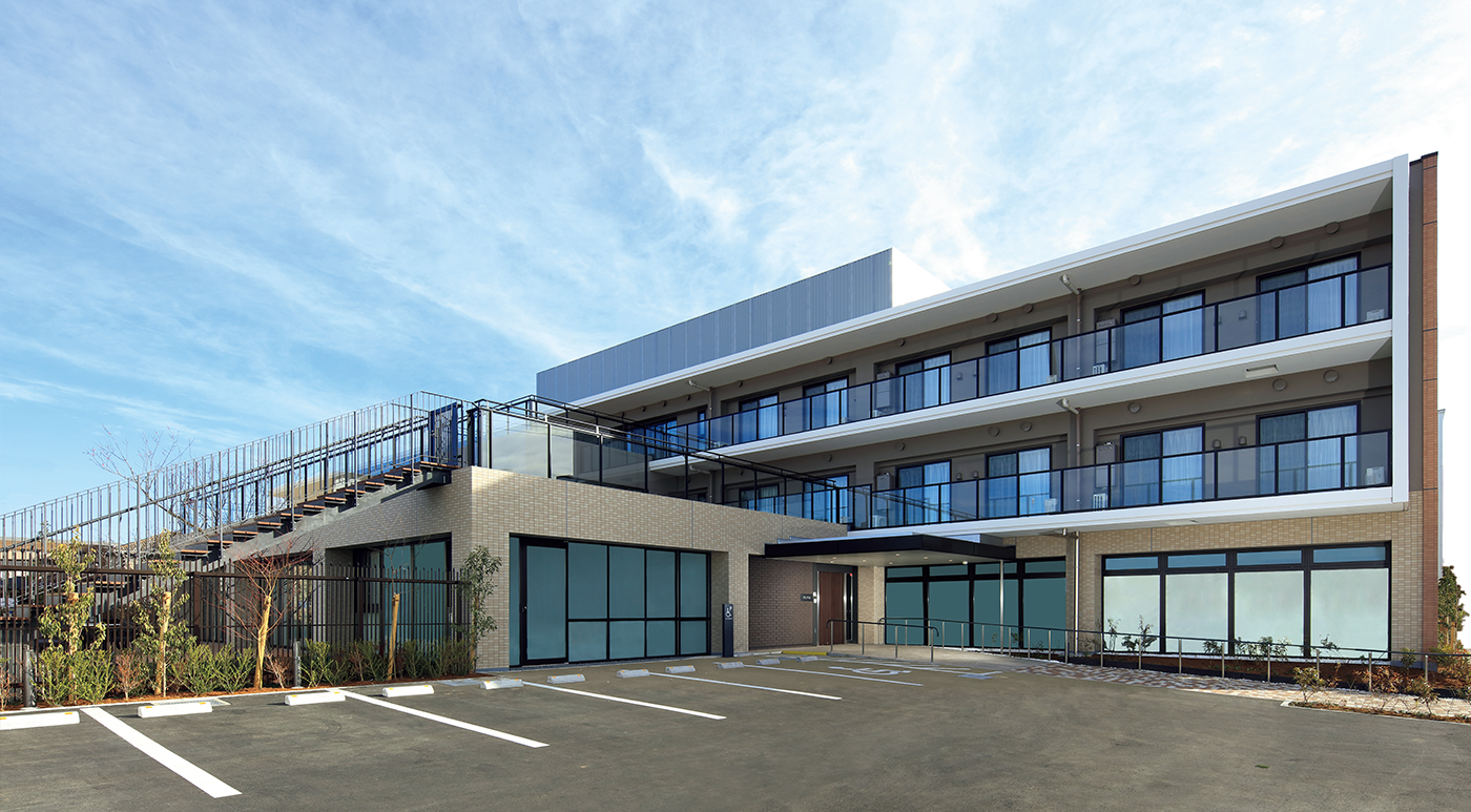 グランダ国立 外観