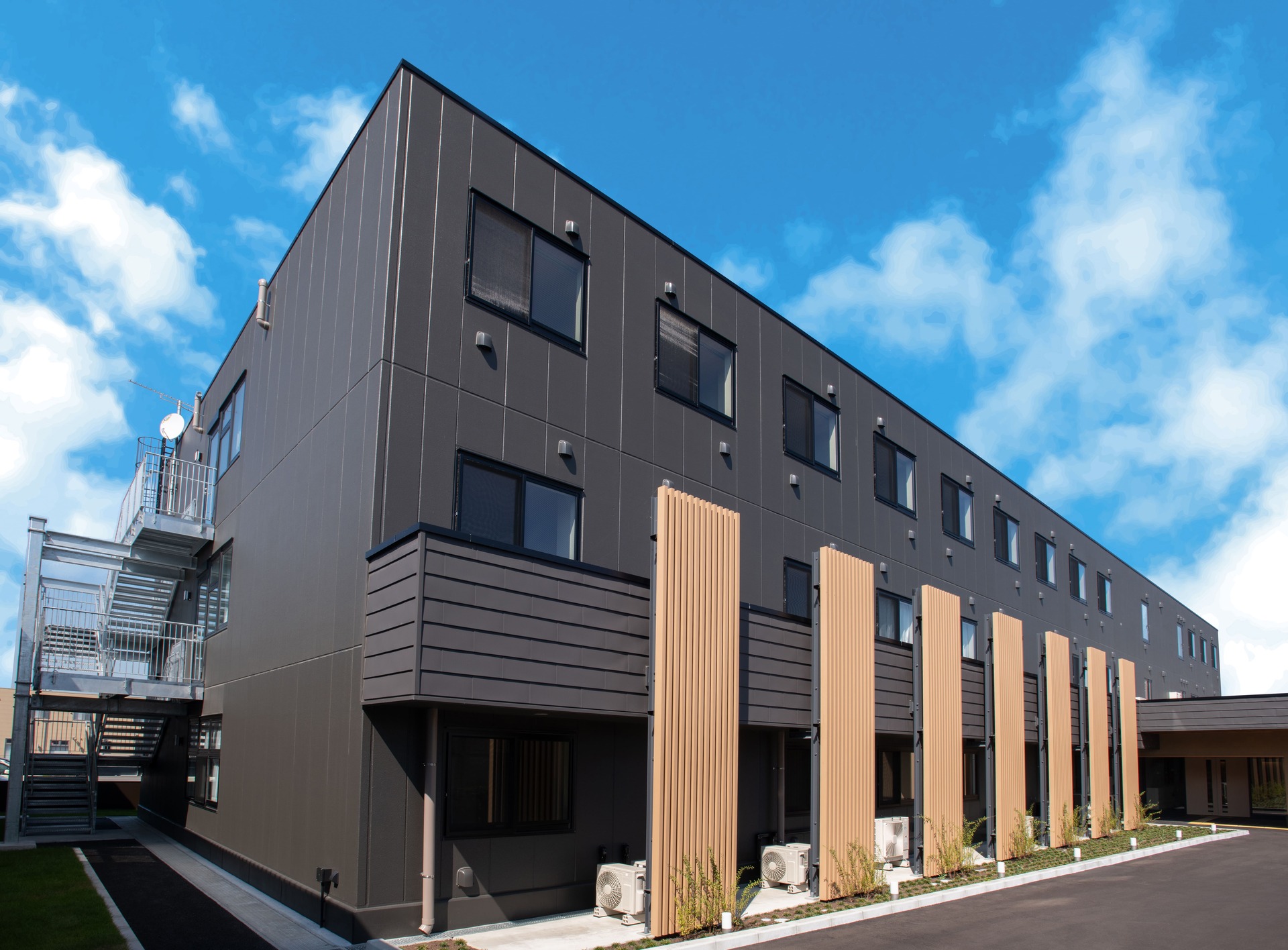 ライブラリ六丁の目 外観