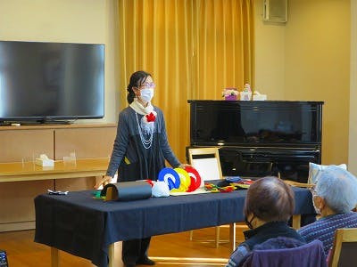 ぽぽろハウス 新年ショー